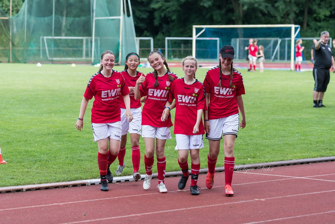 Bild 135 - Loewinnen-Cup
